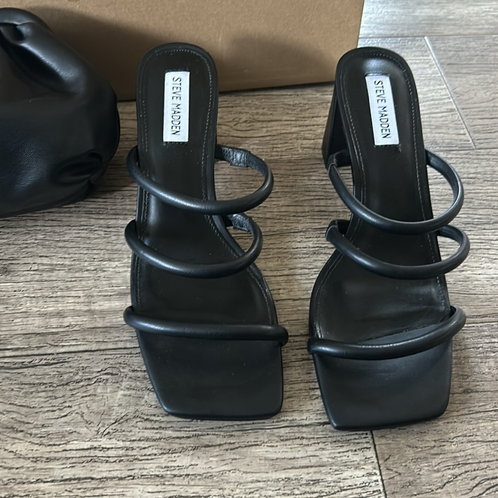 Steve Madden Black Strappy Heels and Clutch Set - Picture 8 of 9